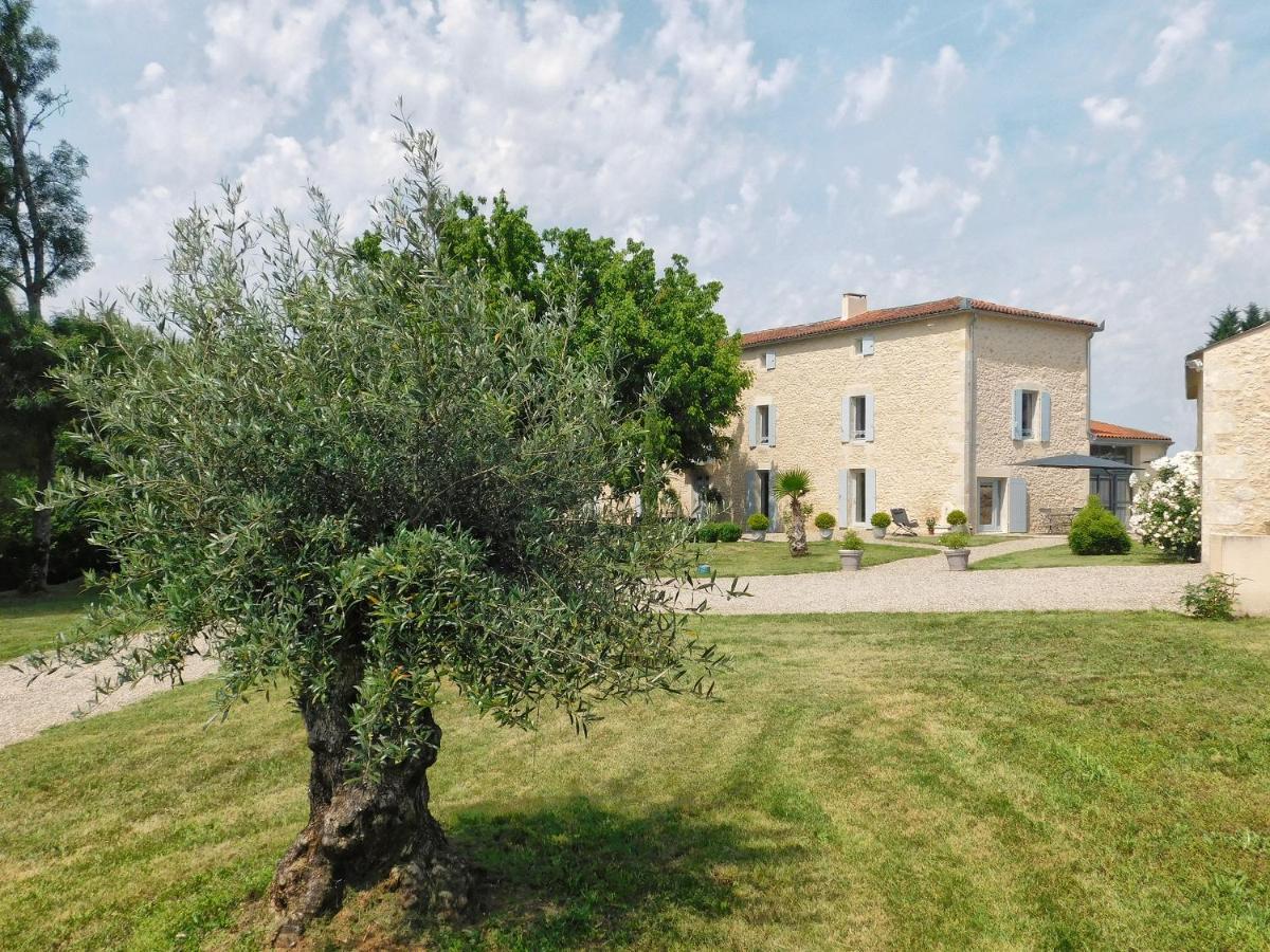Bed and Breakfast Domaine La Bastide Cleyrac Exteriér fotografie