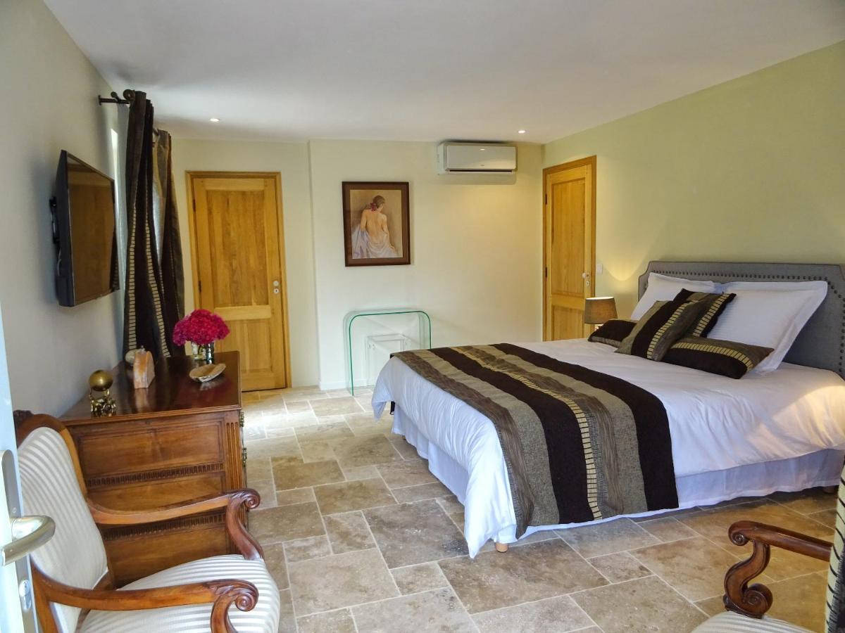 Bed and Breakfast Domaine La Bastide Cleyrac Exteriér fotografie
